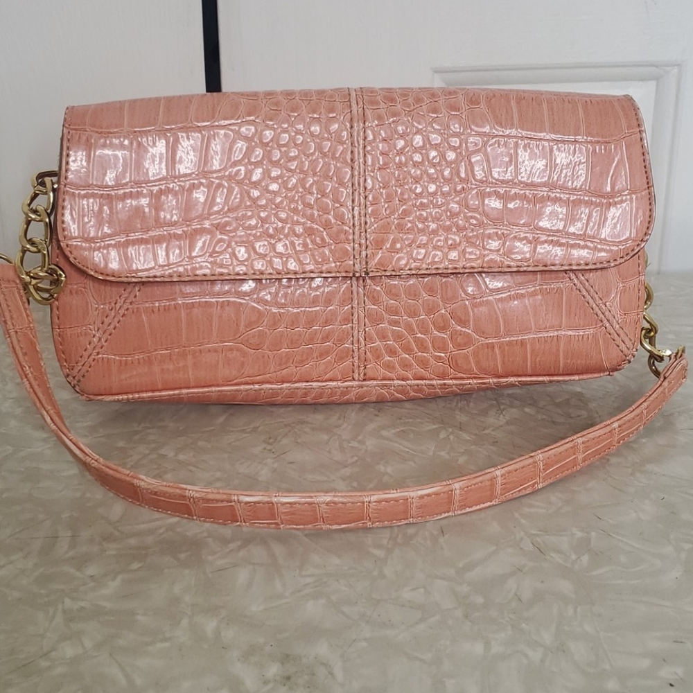 LIZ CLAIBORNE Pink Purse